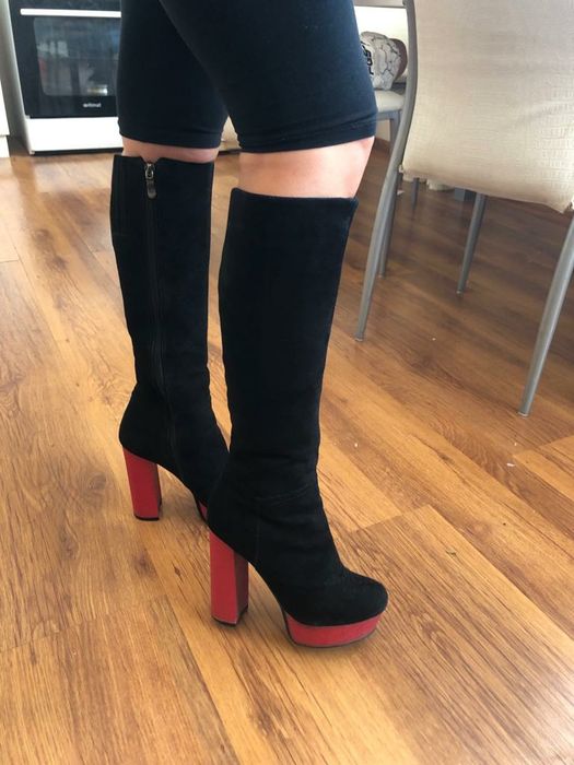 Продам сапоги женские 35р