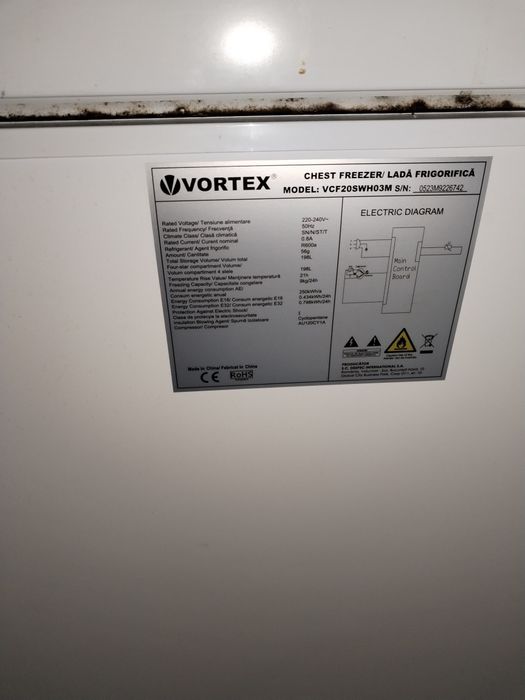 Vând ladă frigorifică vortex 198 Litri preț 700 ușor negociabil