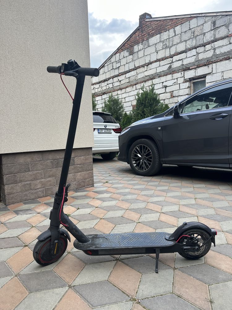 Trotineta electrica XIAOMI PRO 2