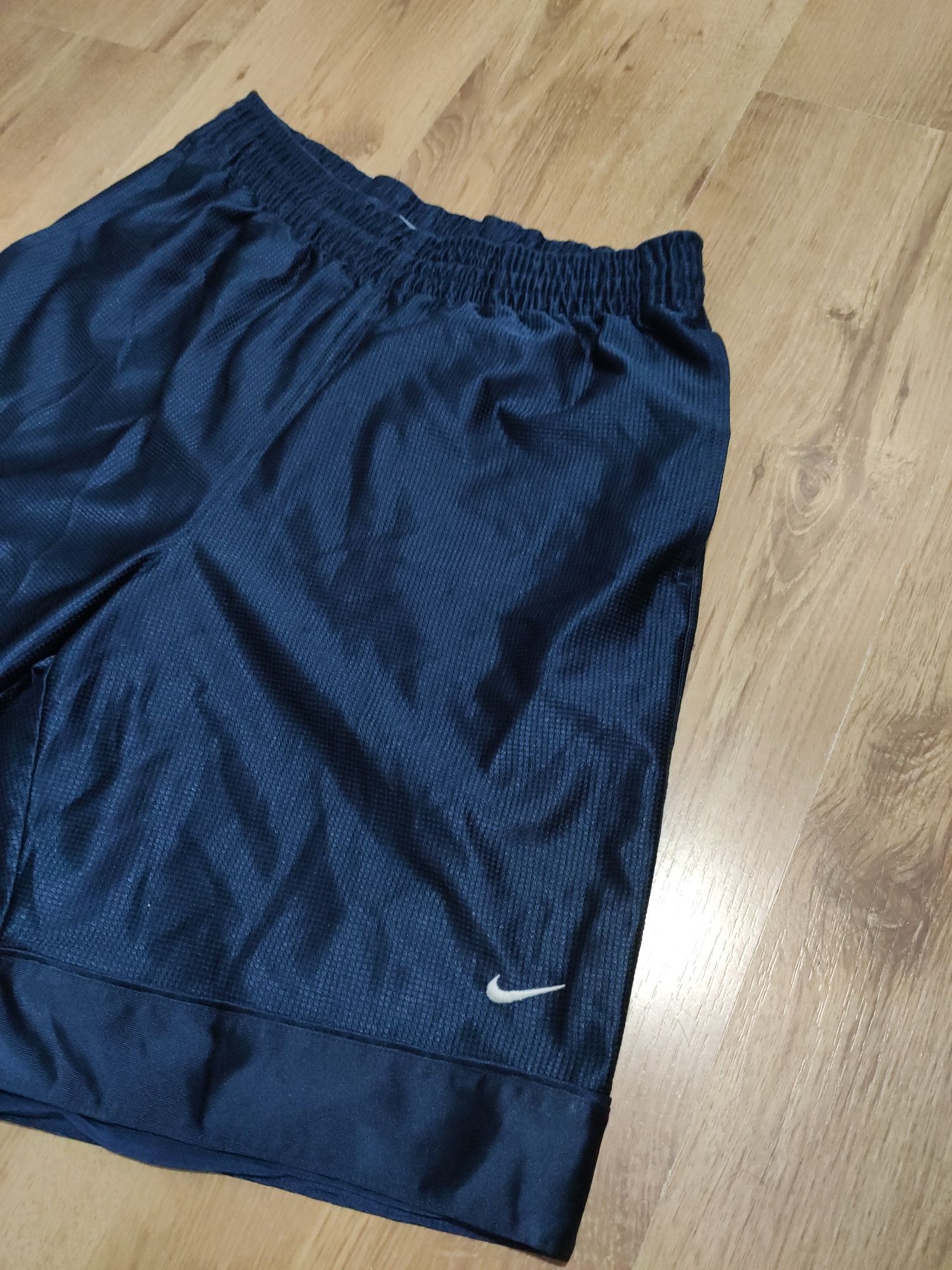 Pantaloni scurți Nike Basketball mărimea M/L