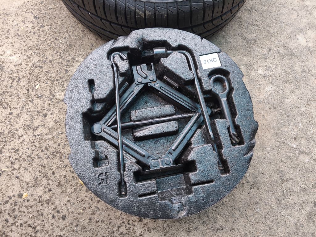 15" оригинална резервна джанта с гума за Hyundai i20/Kia.