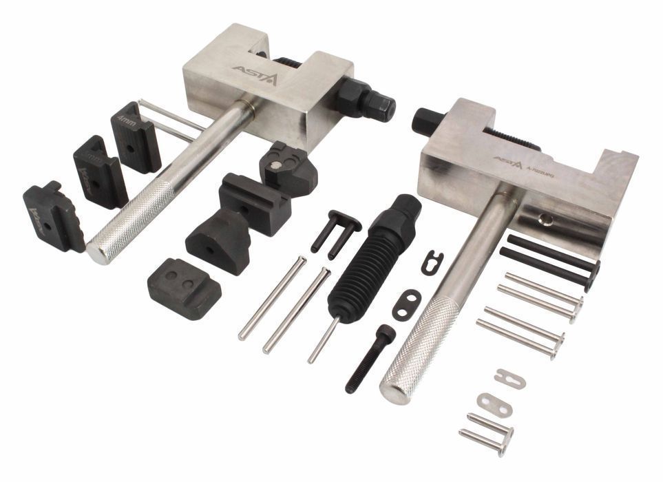 Trusa nituit lant distributie mercedes benz