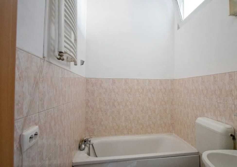 Дава се под наем Двустаен апартамент в Пловдив, Западен - 60 кв.м за 270.3 € - Снимка #3