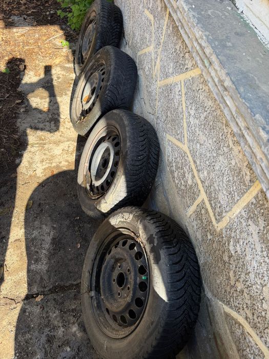Anvelope cu Jante de Tabla Iarna 185/65/15 și 195/65/15 Michelin Iarna