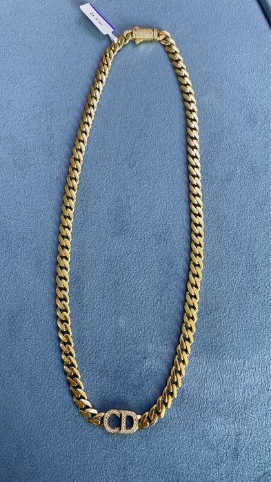 Золото продам новый с этикеткой цепь с коробкой