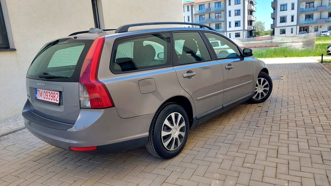 Volvo V50 1.6D 110 Cp*2007*FACELIFT*Stare EXCELENTA*Nr rosii valabile*