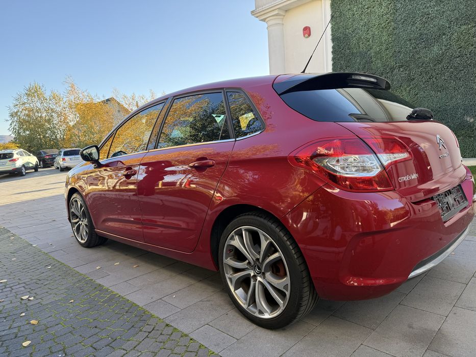 Citroen C4 - cutie pilotata