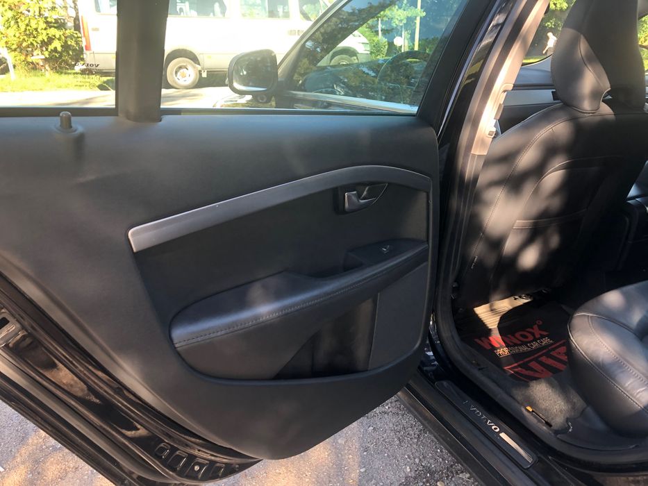 Volvo S80 D4 на части