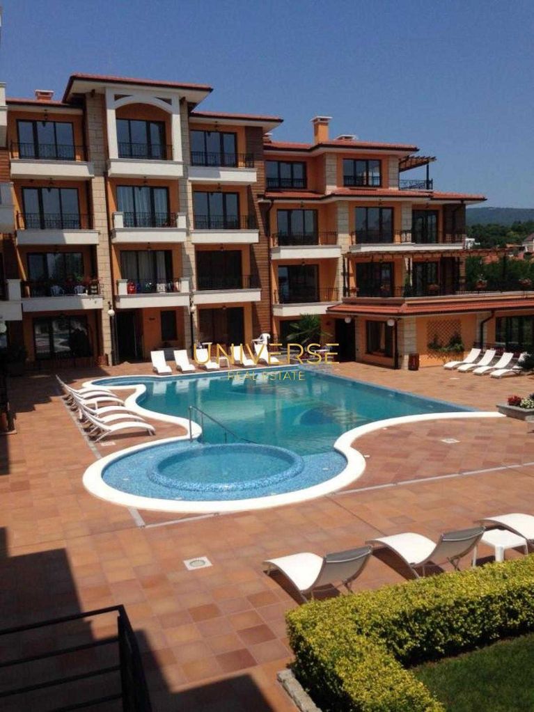Продава се Двустаен апартамент в Свети Влас - 65 кв.м за 1508 €/кв.м - Снимка #13