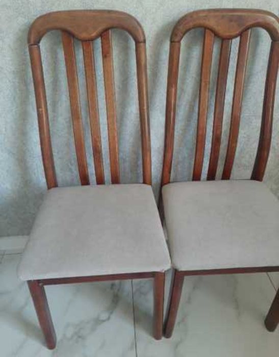 Стол сатылады Продается