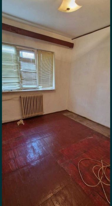 Garsoniera NEMOBILATA!