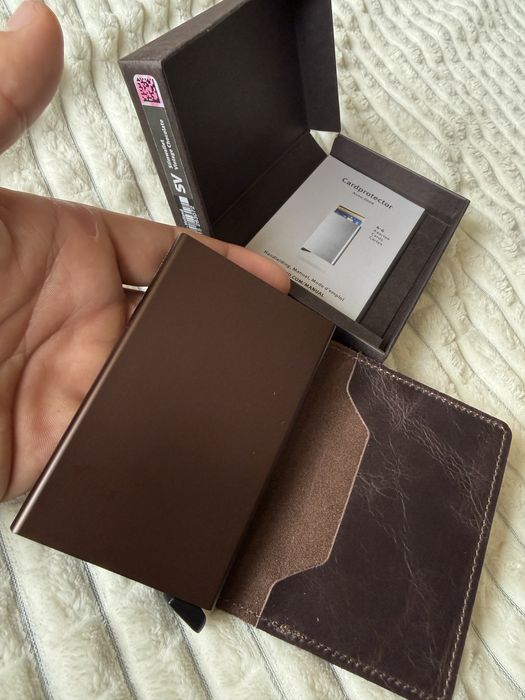 Portofel Secrid nou slim