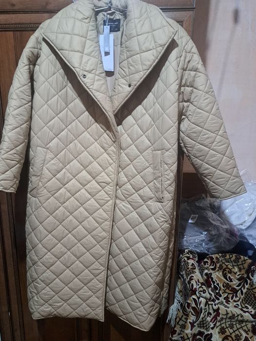 Очень тёплая брендовая куртка