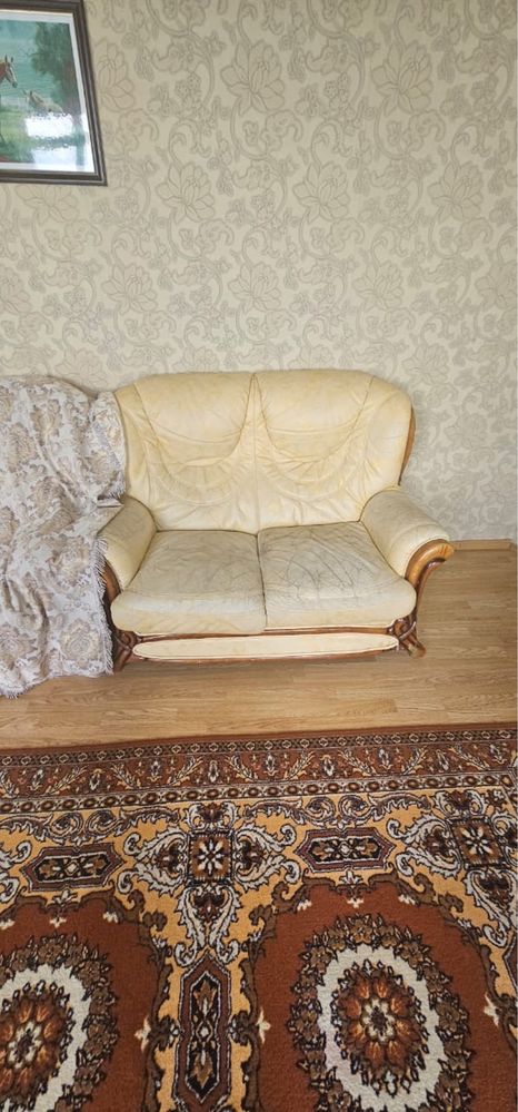 Диван с креслами