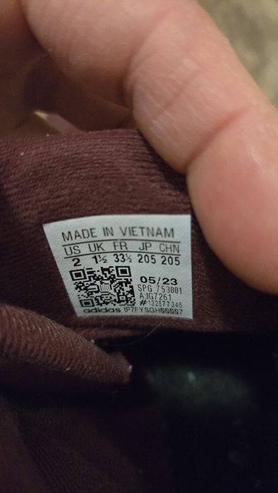 Зимни адидас 33 номер