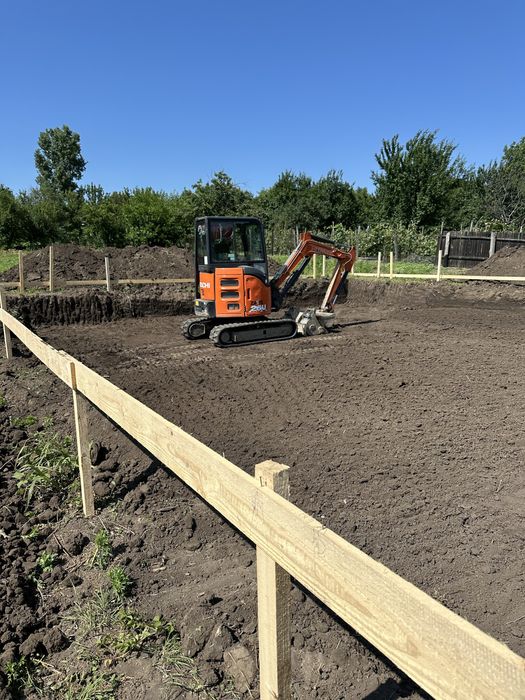 Excavator de inchiriat,fundatii,sapaturi,terasamente