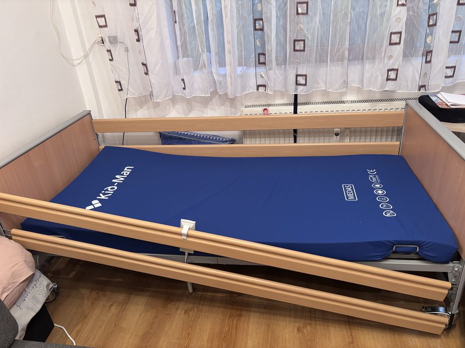 Pat electric medical cu telecomanda si saltele aferente
