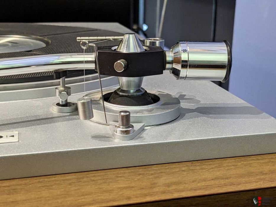 Yamaha YP-701 TOTL 1974 belt-drive pick-up semiautomatic stare TOP