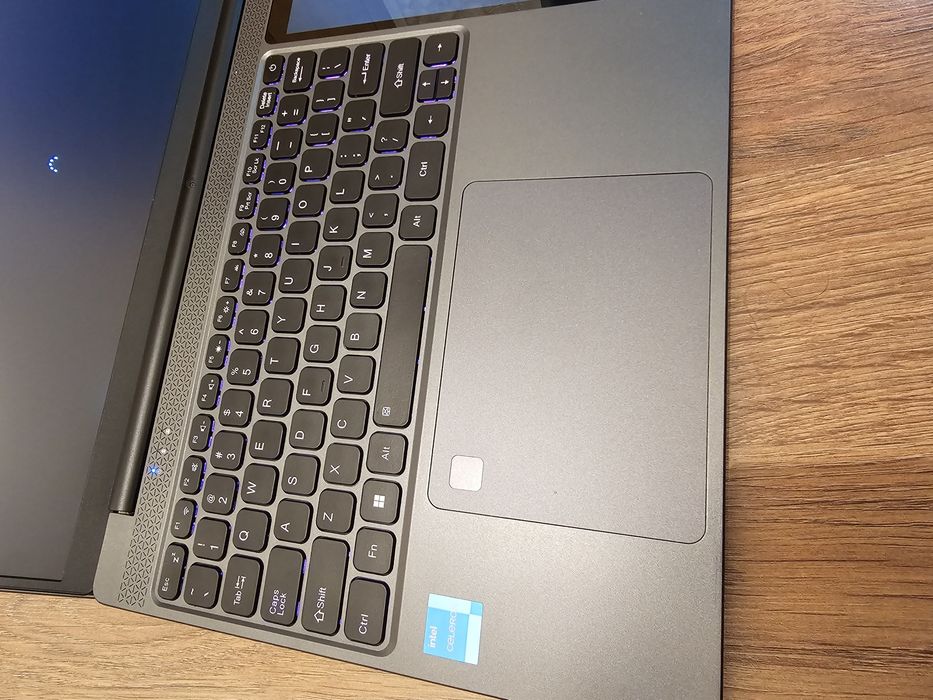 Intel N100 / 16 озу / 1000 ssd m2 / 2 экрана