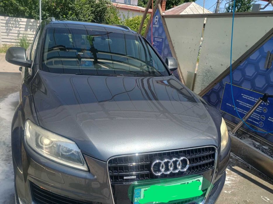 Audi Q7 S Line Quatro 3.0 Diesel 235.000 km  2007 stare foarte buna