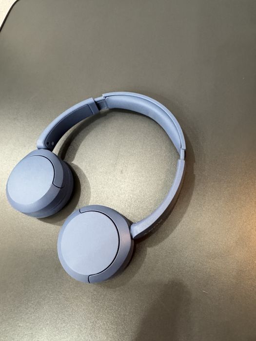 Vând căști wireless SONY