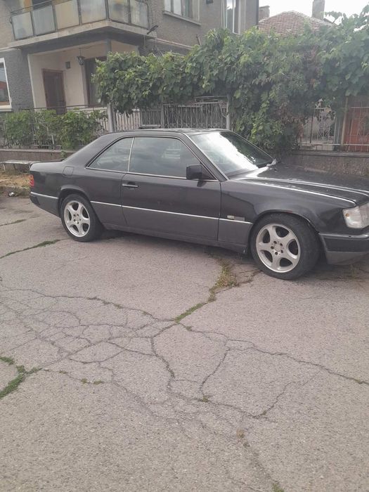 Mercedes Benz 124 купе