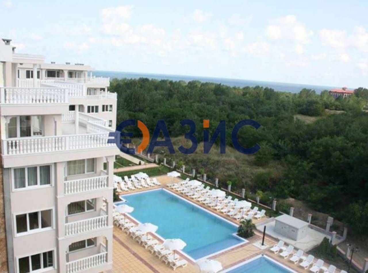 Продава се Тристаен апартамент в Несебър - 73 кв.м за 1631 €/кв.м - Снимка #13