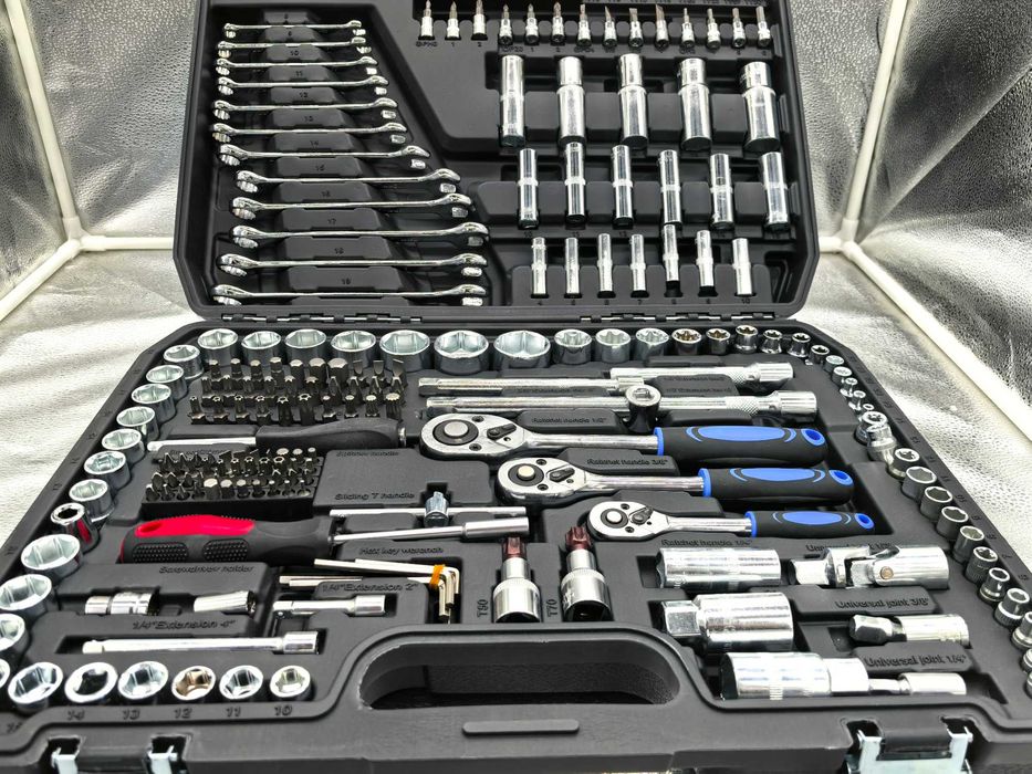 Set scule complet 216 piese Supamaster 399 lei