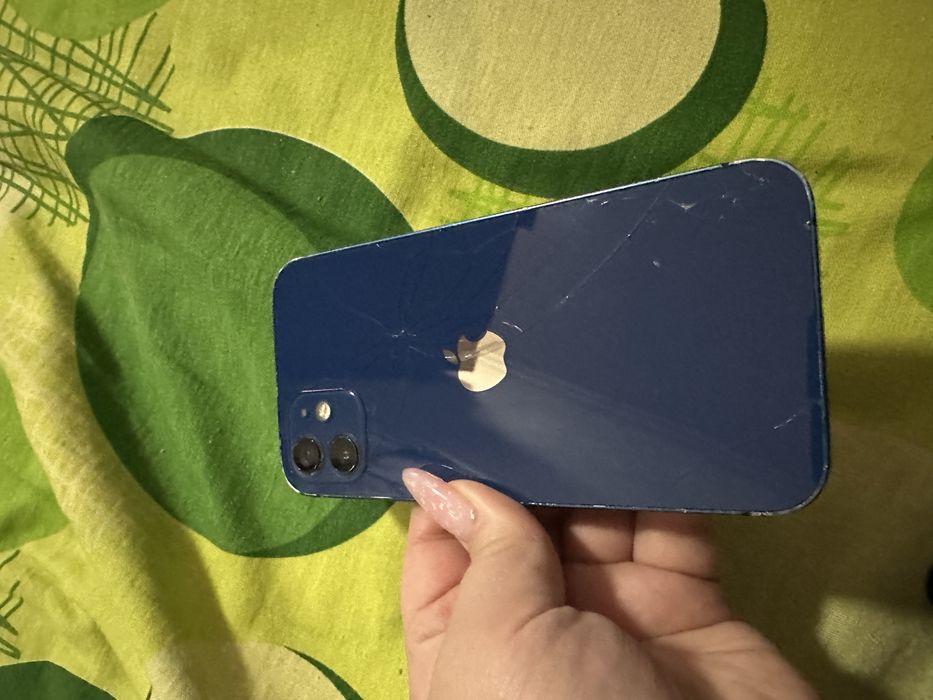Iphone 12 б/у 128 гб