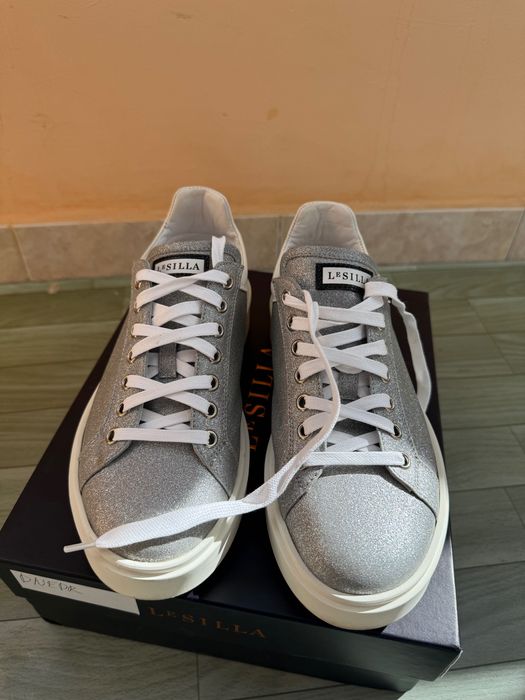 Adidasi sneakers Le Silla argento