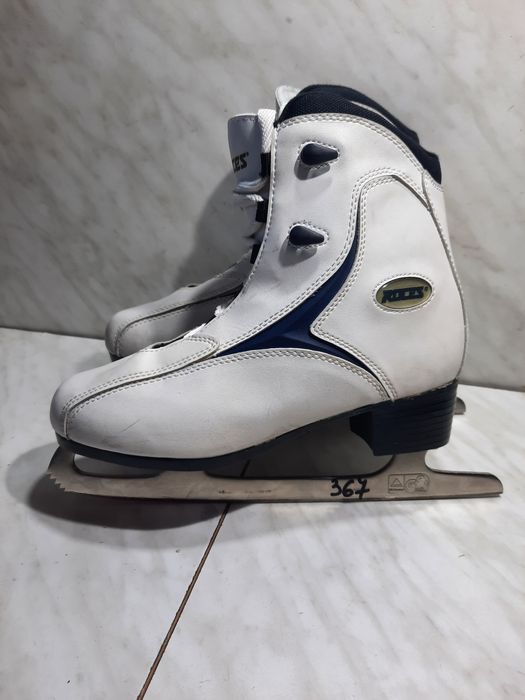 Patine gheata 367 patinaj artistic Roces marime eu 40 ( 26  cm)
