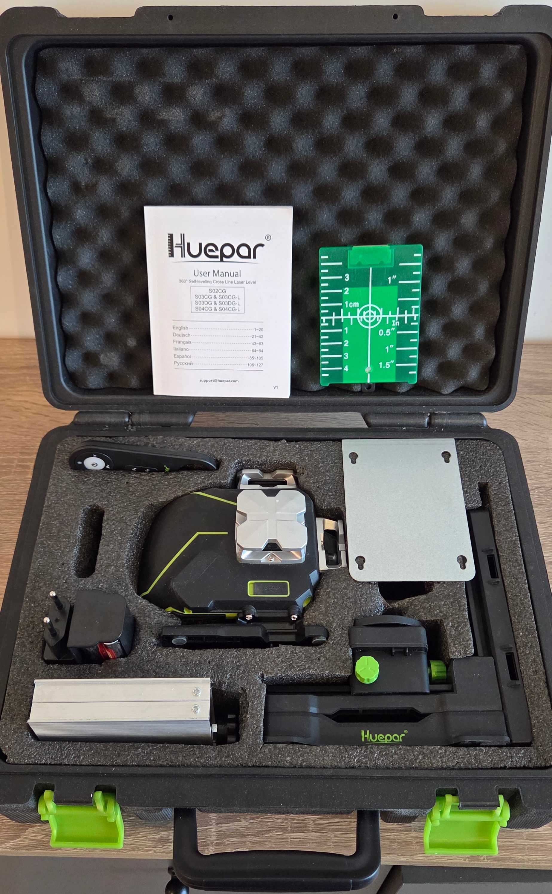 Лазерен нивелир Huepar S04CG/CR