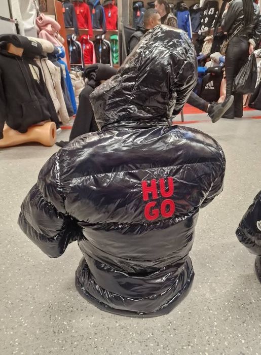 Geaca Bărbat Hugo Boss  .