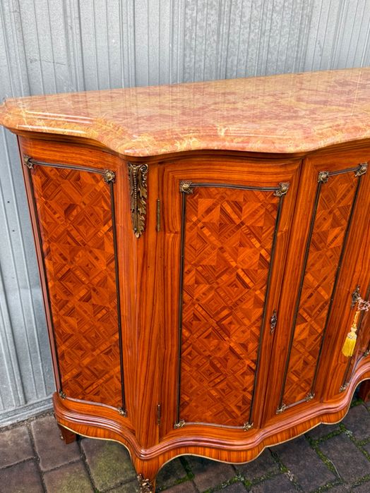 Италиански комод в стил Наполеон III