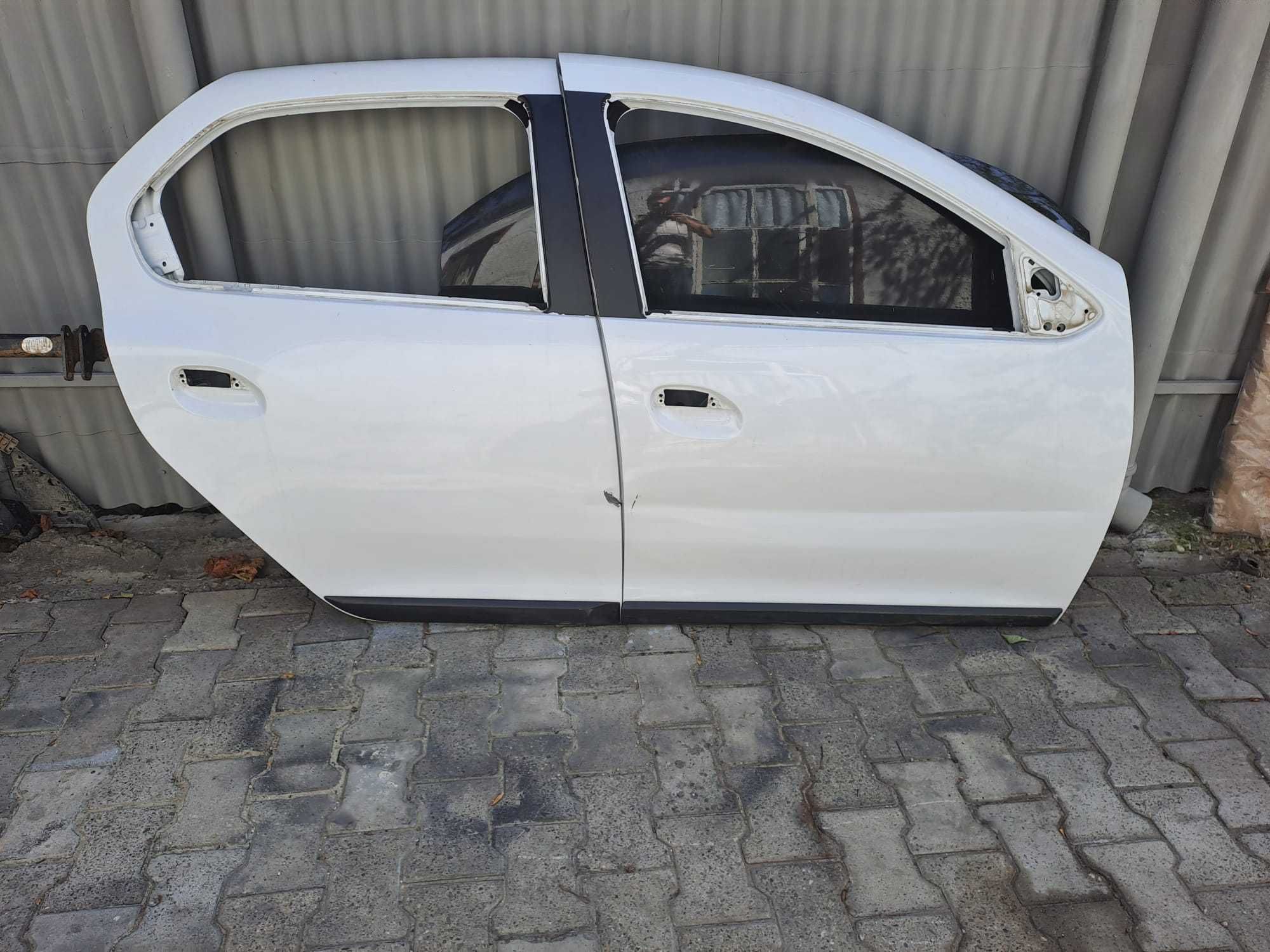 Portiere Stanga-Dreapta Fata-Spate , Dacia Logan 2013-2020