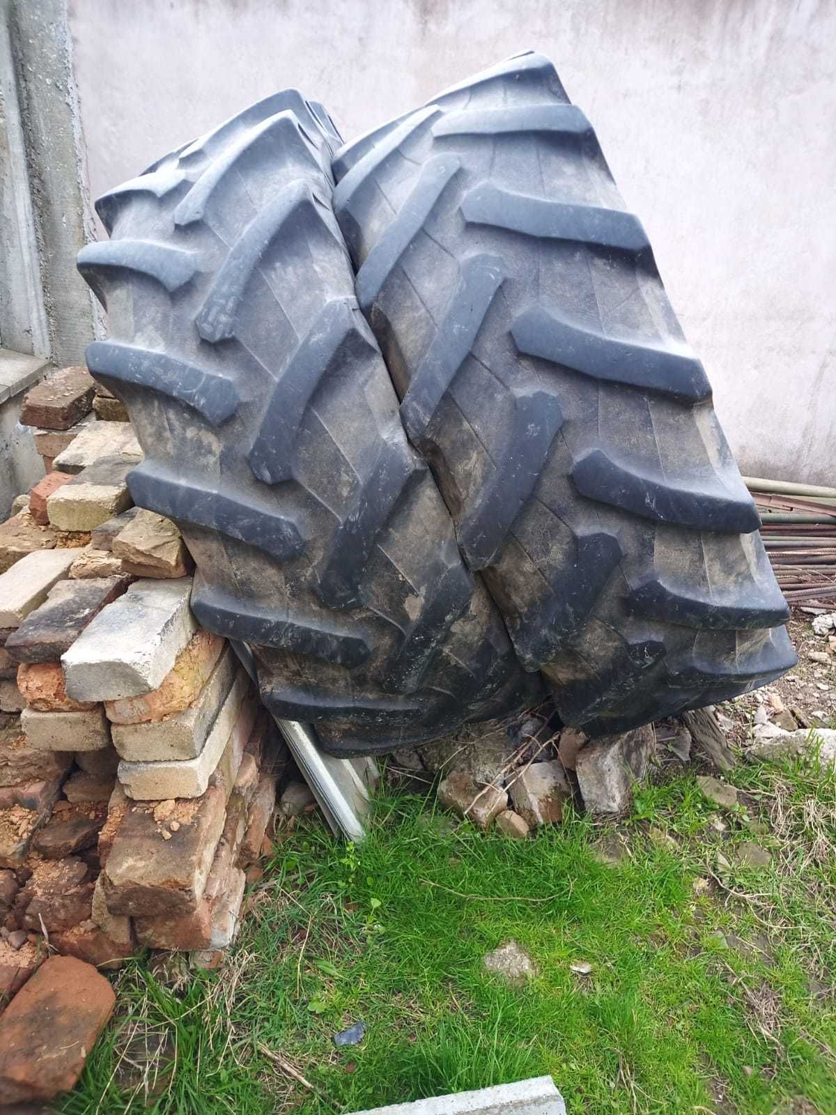 Cauciucuri pentru tractor