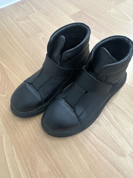 Ботинки осенние