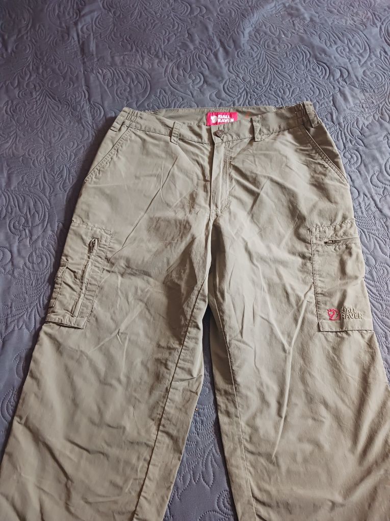 Pantaloni ¾ pentru dame, Fjallraven mărimea 38