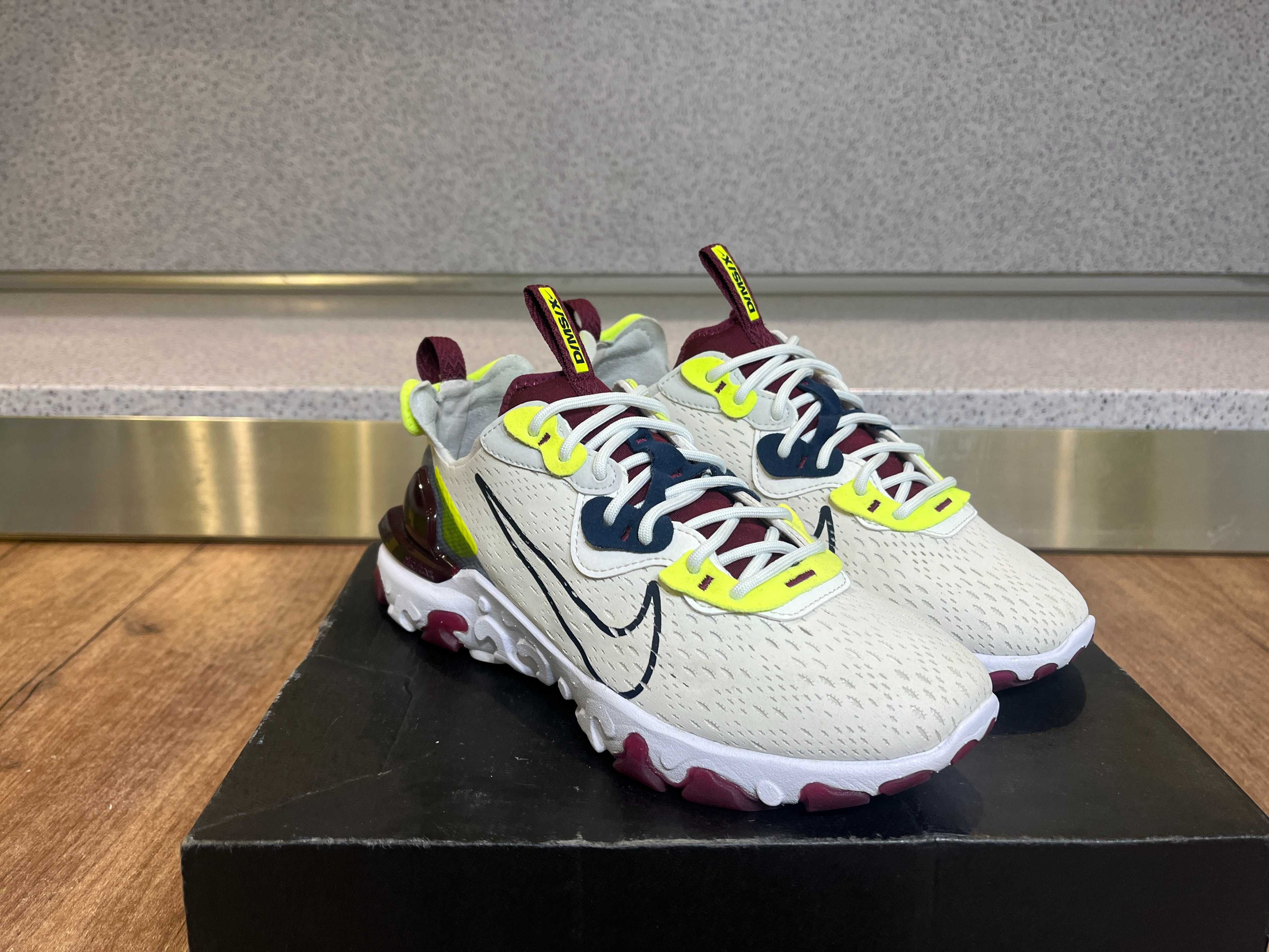 ОРИГИНАЛНИ *** Nike React Vision / Summit White Dark Obsidian