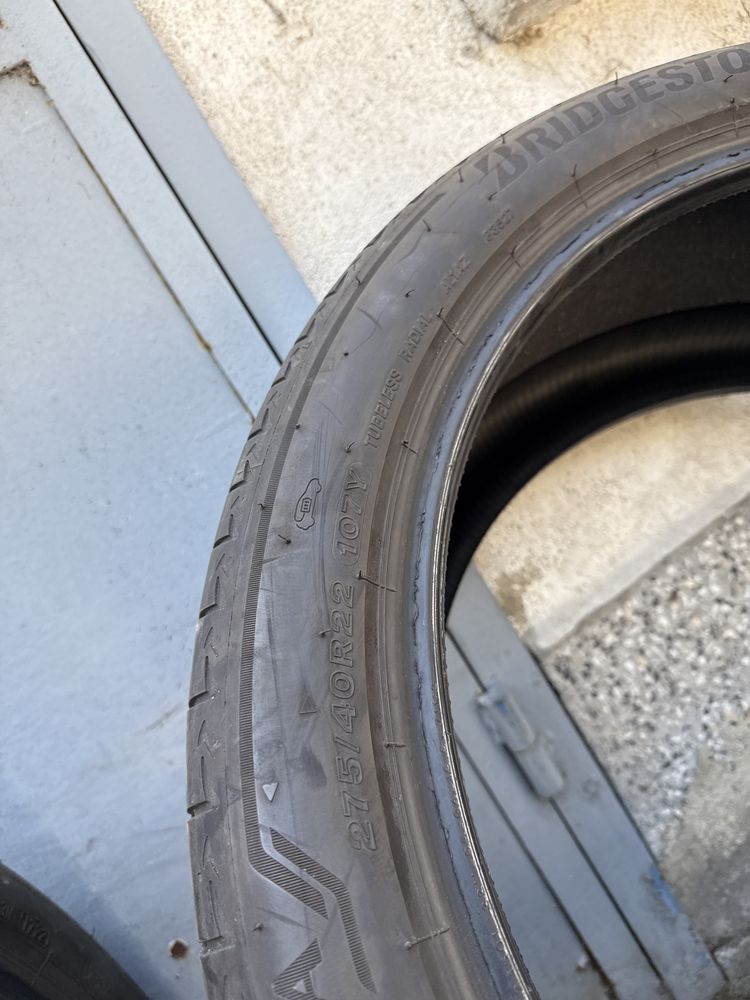 Гуми втора употреба 275.40.22 4 бр BRIDGESTONE   В много добро състоян