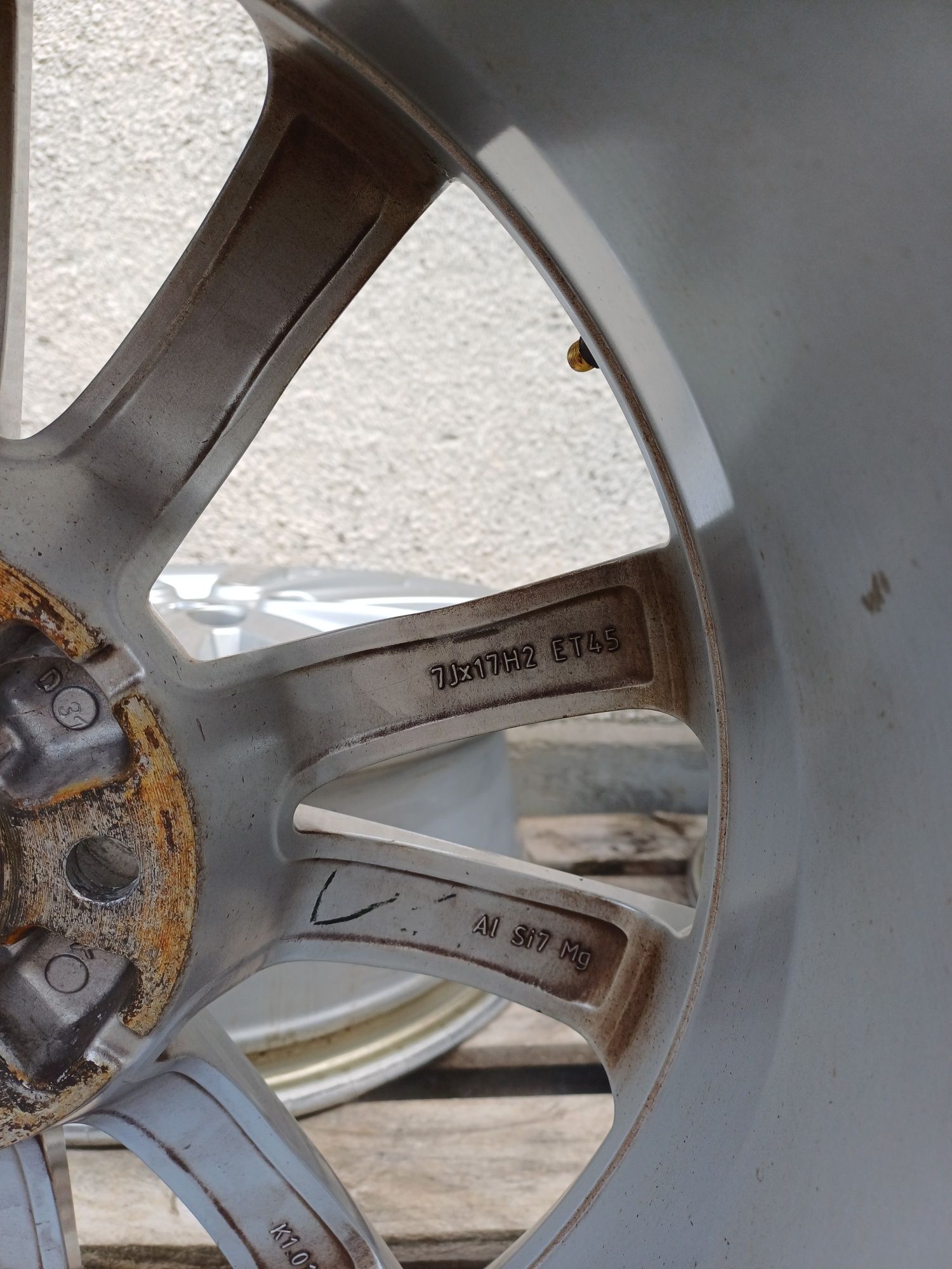 Оригинални джанти за Нисан R17  5x114.3  ET 45  7J