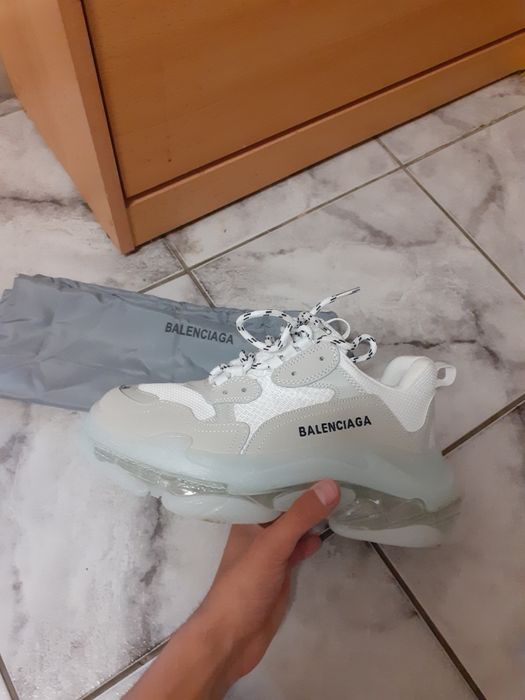 Balenciaga triple s white