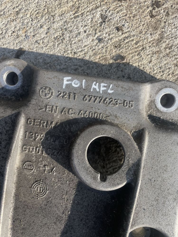 Suport motor / accesorii compresor BMW f10 f01 n47 n57 3.0 2.0 diesel