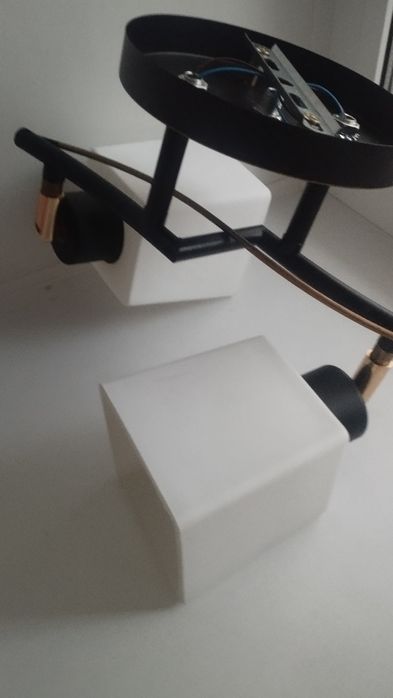 люстра в хорошем состоянии