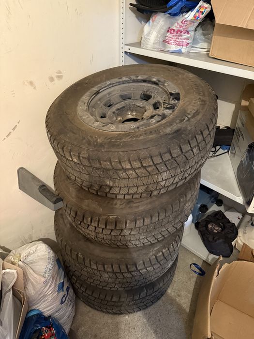 Диски KMC XD с шинами r17 bridgestone blizzak dm3