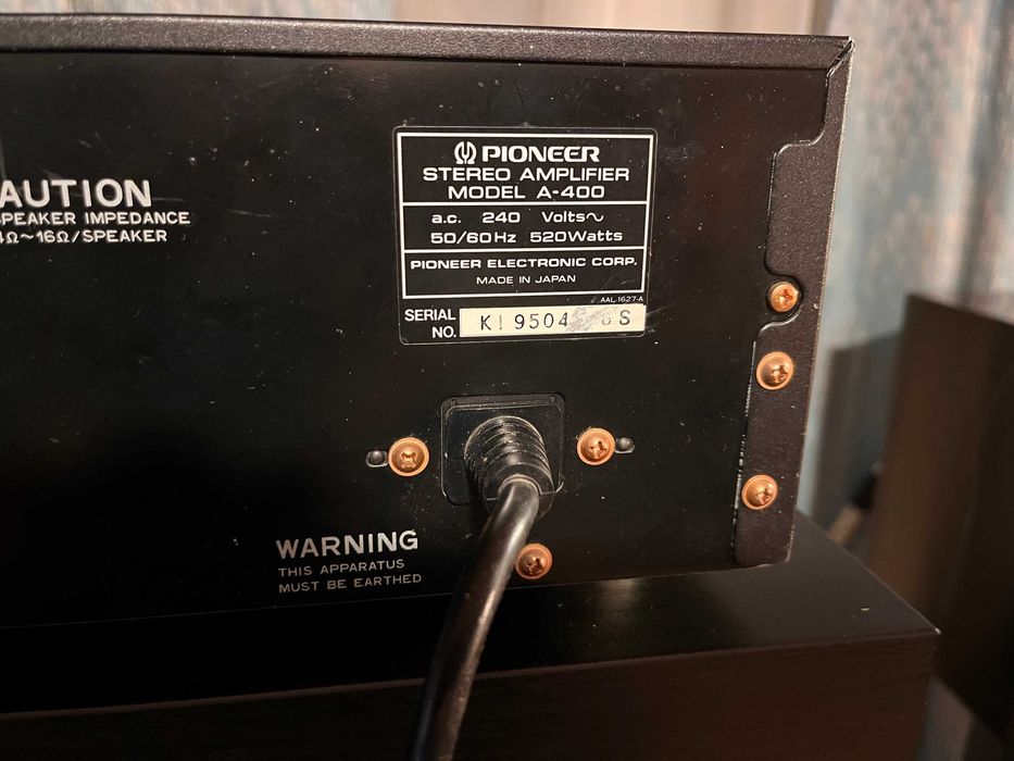 Линеен усилвател Pioneer A400