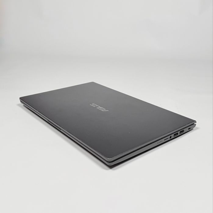 Лаптоп ASUS VivoBook 15/FHD/i7-8565U/16GB DDR4/256GB SSD