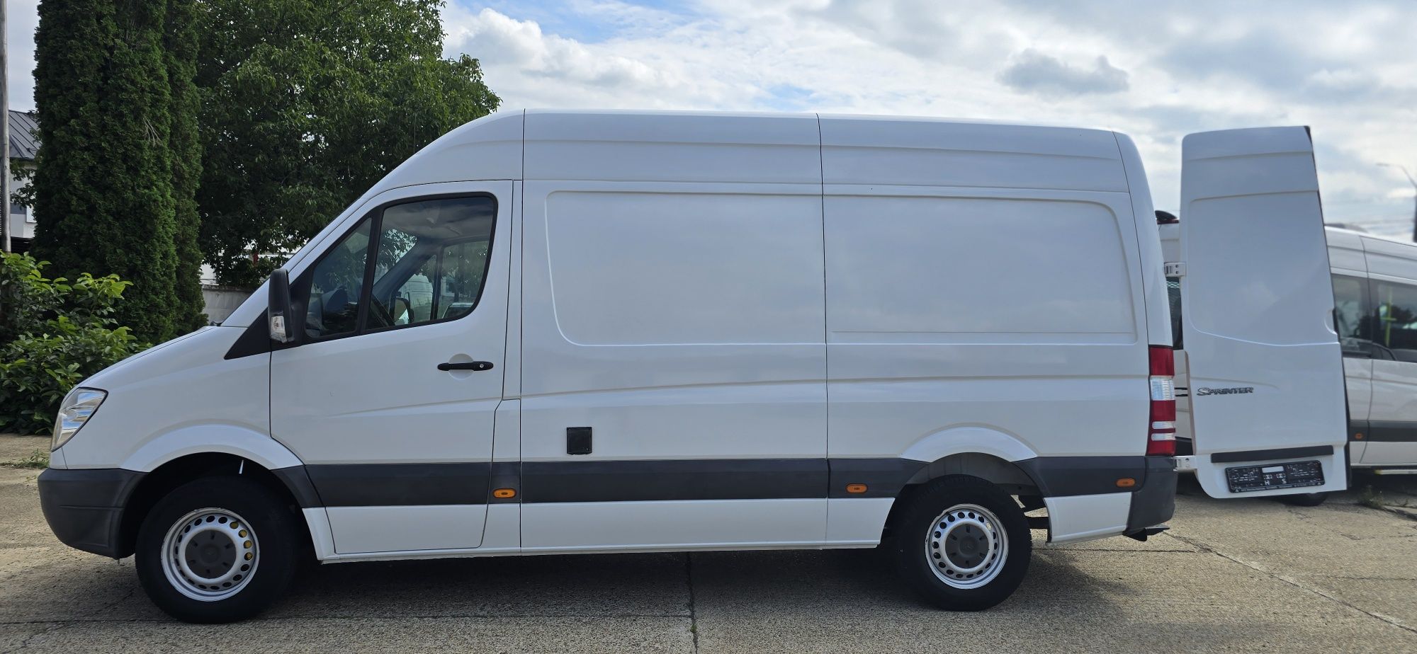 Mercedes Sprinter 310 magazin mobil/food truck