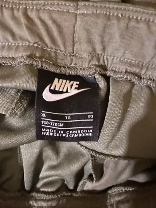 Нике Woven анцуг