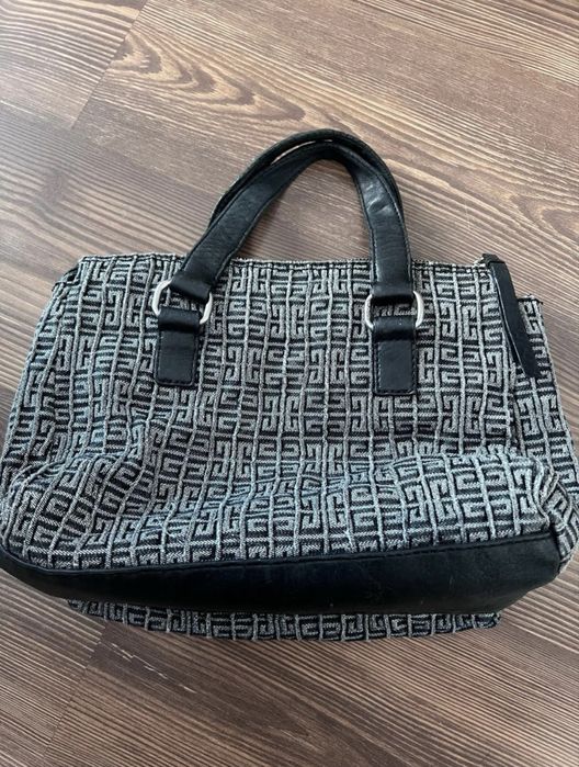 Сумка Givenchy оригинал